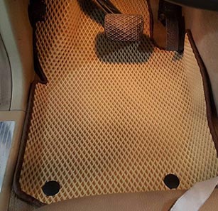 Коврик для машин